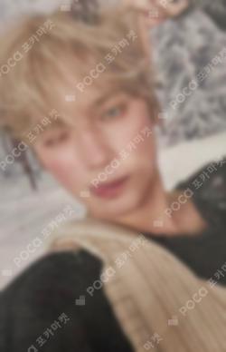 CHIKAI WEVERSE JAPAN LUCKY DRAW HUENINGKAI photocard image