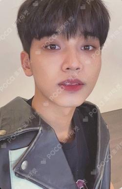 WHAT’S GOIN’ ON MUSICART HYUK photocard image
