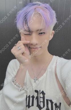 HARMONY : ALL IN WITHMUU POP-UP STORE JIUNG photocard image