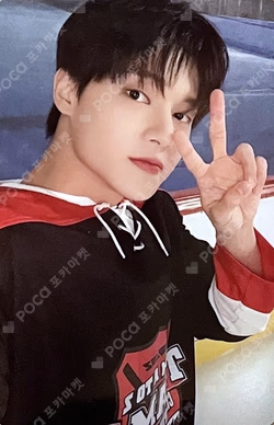 ATEEZ X ANITEEZ POP-UP EXHIBITION & STORE ANITEEZ IN ICE CITY HOCKEY UNIFORM OUTFIT