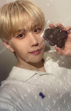 NEW CHAPTER : LUCEAT 1st music YOUNGSEO photocard image