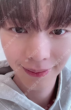 EXHIBITION : Look Closely M2U