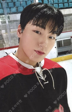 ATEEZ X ANITEEZ POP-UP EXHIBITION & STORE ANITEEZ IN ICE CITY HOCKEY UNIFORM OUTFIT