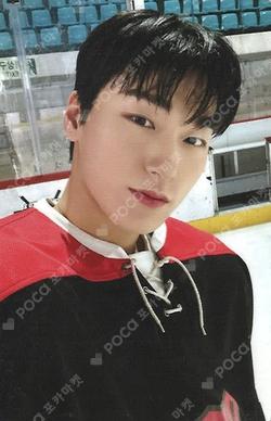 ATEEZ X ANITEEZ POP-UP EXHIBITION & STORE ANITEEZ IN ICE CITY HOCKEY UNIFORM OUTFIT SAN photocard image