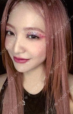 Cosmic EVERLINE LUCKY DRAW YERI photocard image