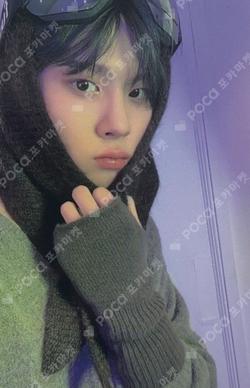 3RD DESIRE [Reve] JUMP UP KIM WOO SEOK photocard image