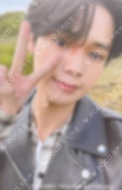 First Howling : ME LIMITED EDITION B K photocard image