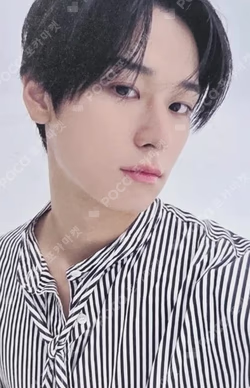 THE BOYZ WORLD TOUR : ZENERATION Ⅱ Trading Card
