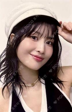 TWICE MOMO photocard image