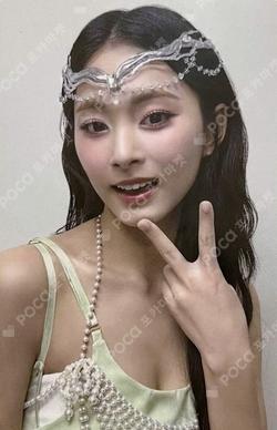 DIVE Member Solo Jacket Edition TZUYU photocard image