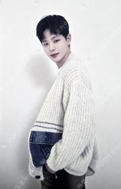 2024 EVNNE FAN-CONCERT [SQUAD:R] ASIA TOUR IN JAPAN RANDOM TRADING CARD SET MUNJUNGHYUN photocard image