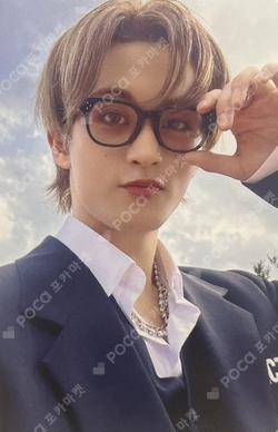 WALK APPLEMUSIC MARK photocard image