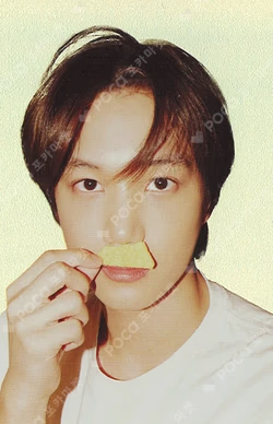 Peaches POSTCARD + HOLOGRAM PHOTO CARD SET