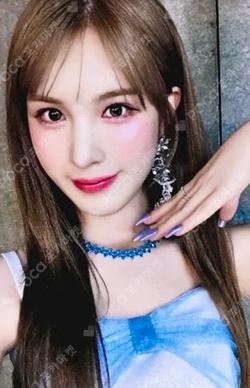 Bliss Platform Ver. Lights Ver. LEE JAEHEE photocard image