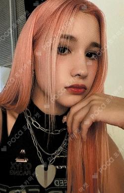 TROUBLESHOOTER K ver. HUENING BAHIYYIH photocard image