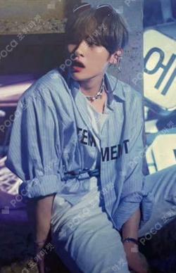 NOEASY TOWER RECORDS LEE KNOW photocard image