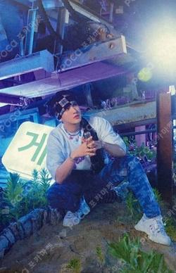 NOEASY TOWER RECORDS CHANGBIN photocard image