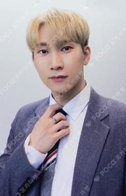 4U : OUTSIDE MIHWADANG RECORD