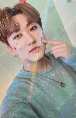 Christmas EveL HOTTRACKS CHANGBIN photocard image