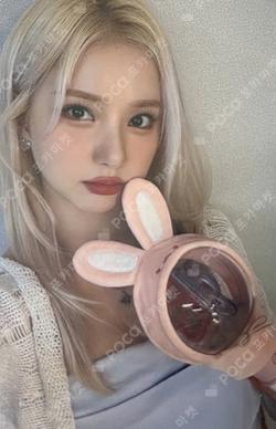 2024 VIVIZ WORLD TOUR [V.hind : Love and Tears] in SEOUL WIzoo LIGHT STICK COVER