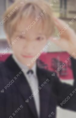 17 IS RIGHT HERE DEAR Ver. YIZHIYU LUCKY DRAW JOSHUA photocard image