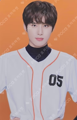 NCT ZONE POP-UP SPACE BASEBALL PLAYER ACRYLIC KEY RING + PHOTO CARD SET JUNGWOO photocard image