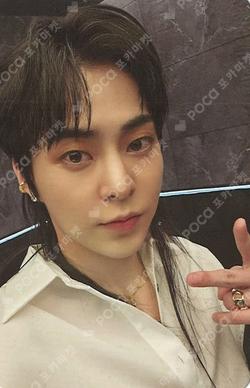 EXIST EXOcial Club – Cream Soda HAIR CHOU CHOU + PHOTO CARD SET