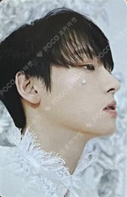 TURN OVER POP-UP STORE TRADING CARD