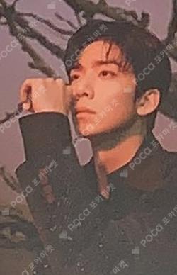 TURN OVER POP-UP STORE TRADING CARD HWIYOUNG photocard image