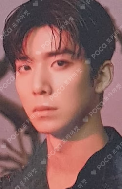 TURN OVER POP-UP STORE TRADING CARD