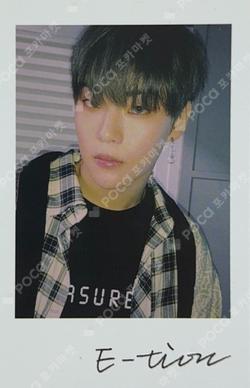 WE MUST LOVE POLAROID SET