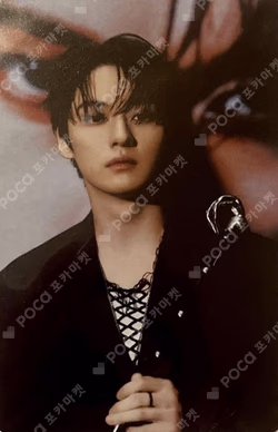 ATE HMV LUCKY DRAW LEE KNOW photocard image