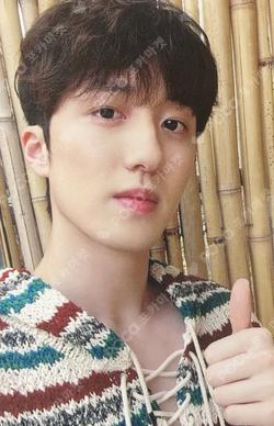 THE WAVE OF9 FNC STORE