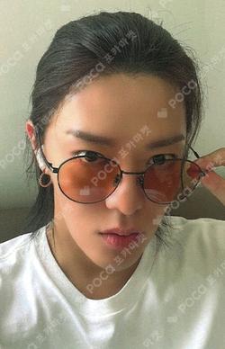 WALK Podcast Ver. StarRiver YUTA photocard image