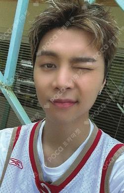 WALK Podcast Ver. StarRiver JOHNNY photocard image