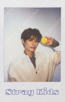 2022 SEASON'S GREETINGS Room,mates
