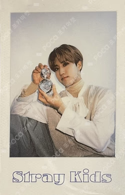 2022 SEASON'S GREETINGS Room,mates