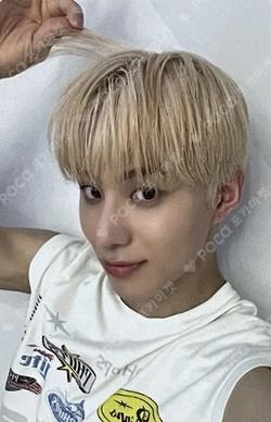 WALK APPLEMUSIC LUCKY DRAW JUNGWOO photocard image