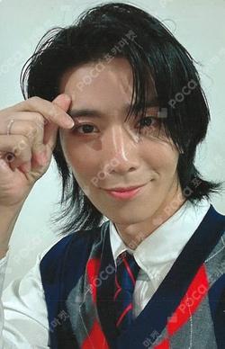 Sequence APPLEMUSIC LUCKY DRAW HWIYOUNG photocard image