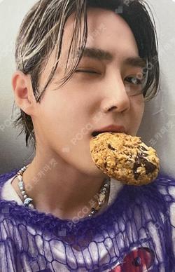 1 to 3 YES24 SUHO photocard image