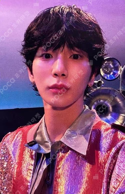 Tongue Tied Freaky Ver. Key photocard image