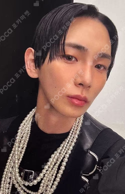 Tongue Tied Occult Ver. Key photocard image