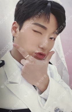 ATEEZ X ANITEEZ ADVENTURE ANITEEZ IN ILLUSION ACRYLIC PHOTOCARD FRAME KIT ANITEEZ Ver.