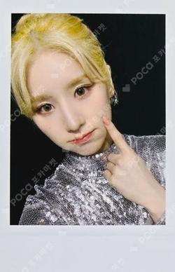 Dall APPLEMUSIC HeeJin photocard image
