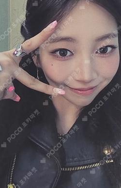 CURIOUS WHOSFAN LUCKY DRAW NANA photocard image