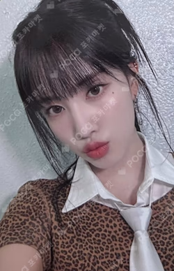 Metamorphic IDOUSTAGE Yoon photocard image