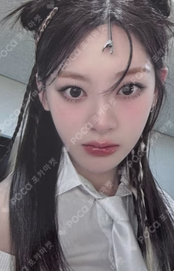 Metamorphic IDOUSTAGE Seeun photocard image