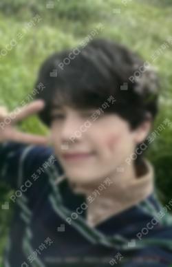 First Howling : ME LIMITED EDITION B MAKI photocard image