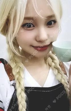 Bliss MINIRECORD JIHAN photocard image