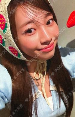 CURIOUS MAKESTAR NANA photocard image